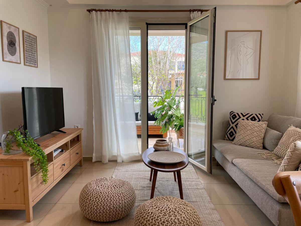 Kl Suites Lefkada - Feel At Home New Boho Apartment 400M From Beach Nidri Town Center Extérieur photo